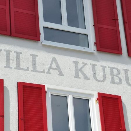 Remise Kubus In Der Villa Kubus ลังเงนาร์เงน ภายนอก รูปภาพ