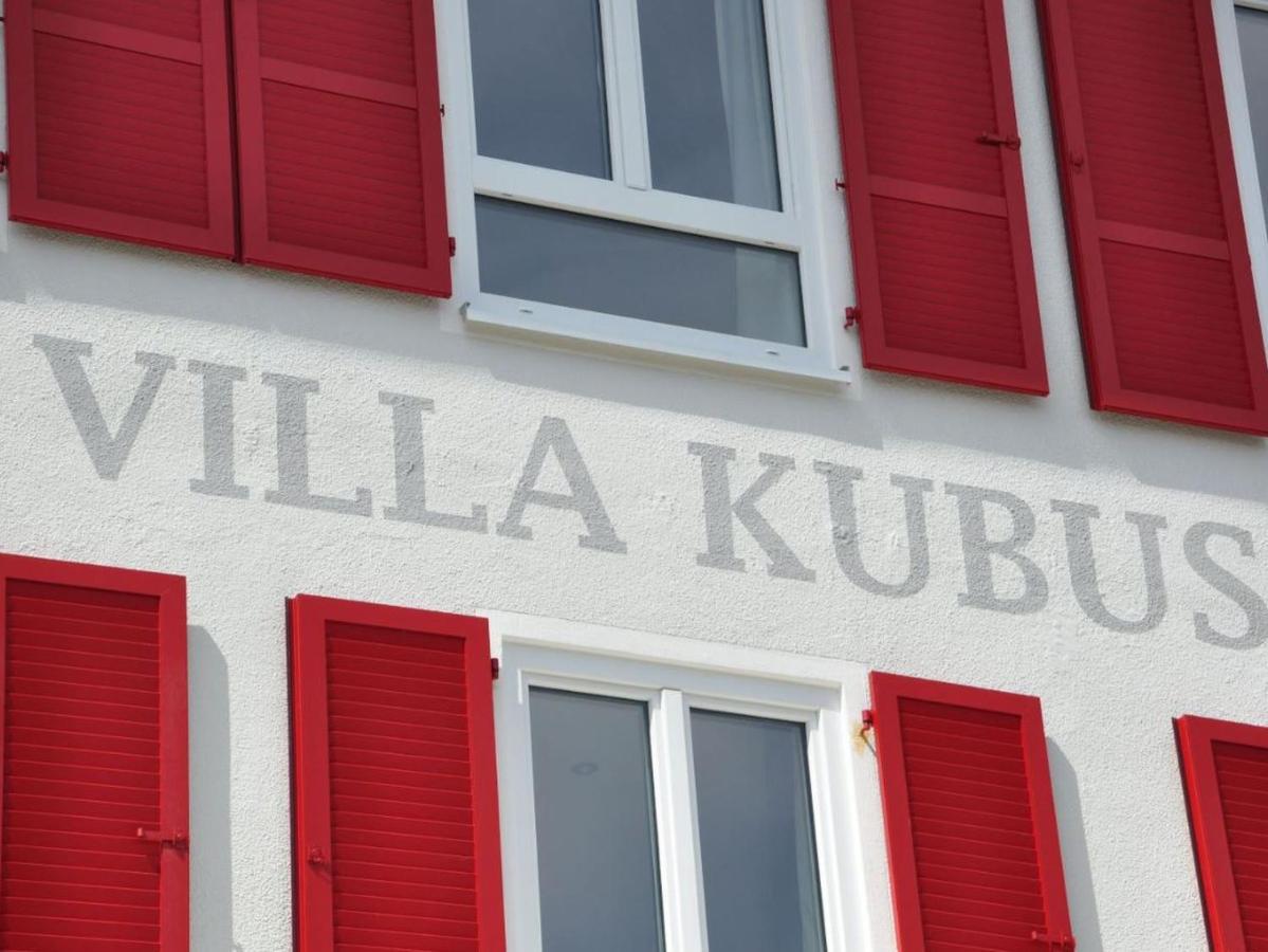 Remise Kubus In Der Villa Kubus ลังเงนาร์เงน ภายนอก รูปภาพ